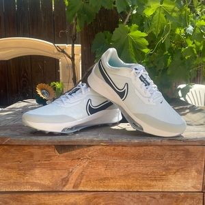 Nike react air zoom infinity golf shoe